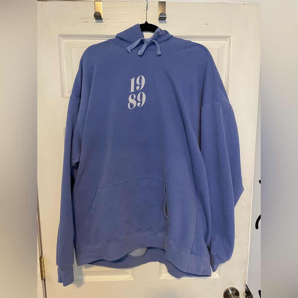 Girl Tribe Co. Taylor Swift 1989 Sweatshirt